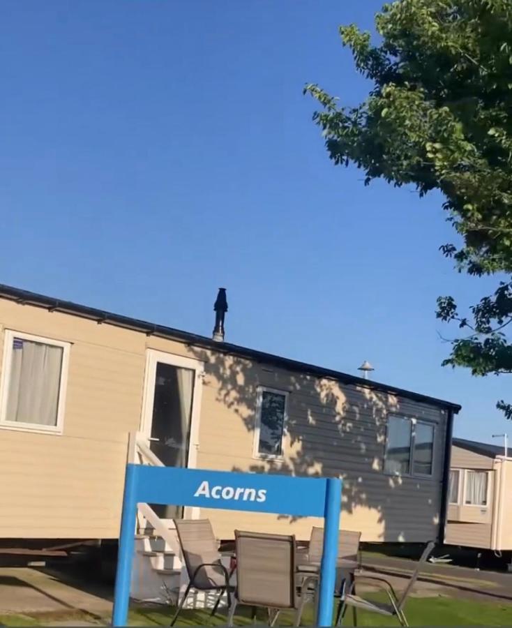 Trecco Bay Acorns 22 Hotel Порткоул Екстериор снимка